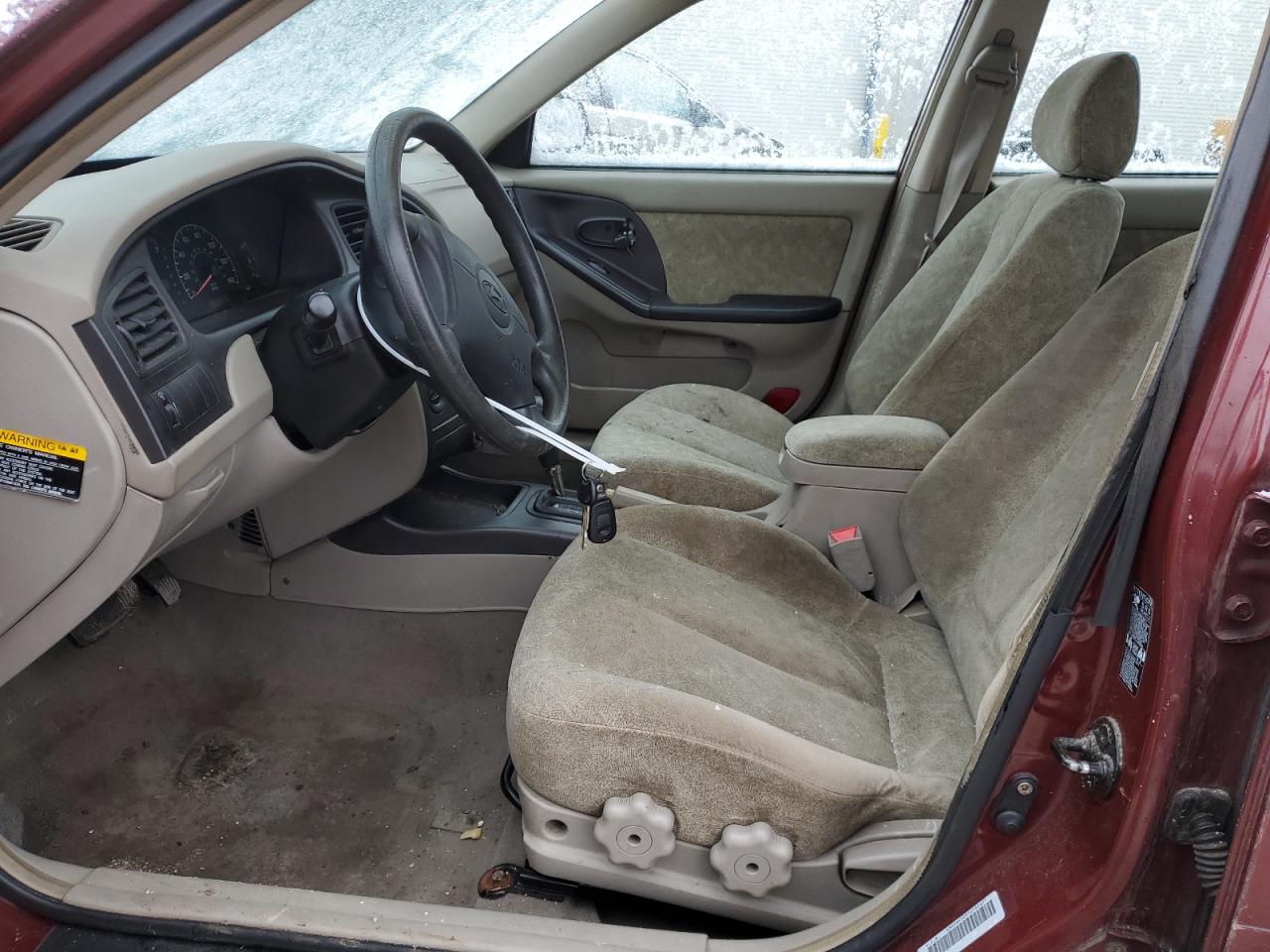 KMHDN45D91U182437 2001 Hyundai Elantra Gls