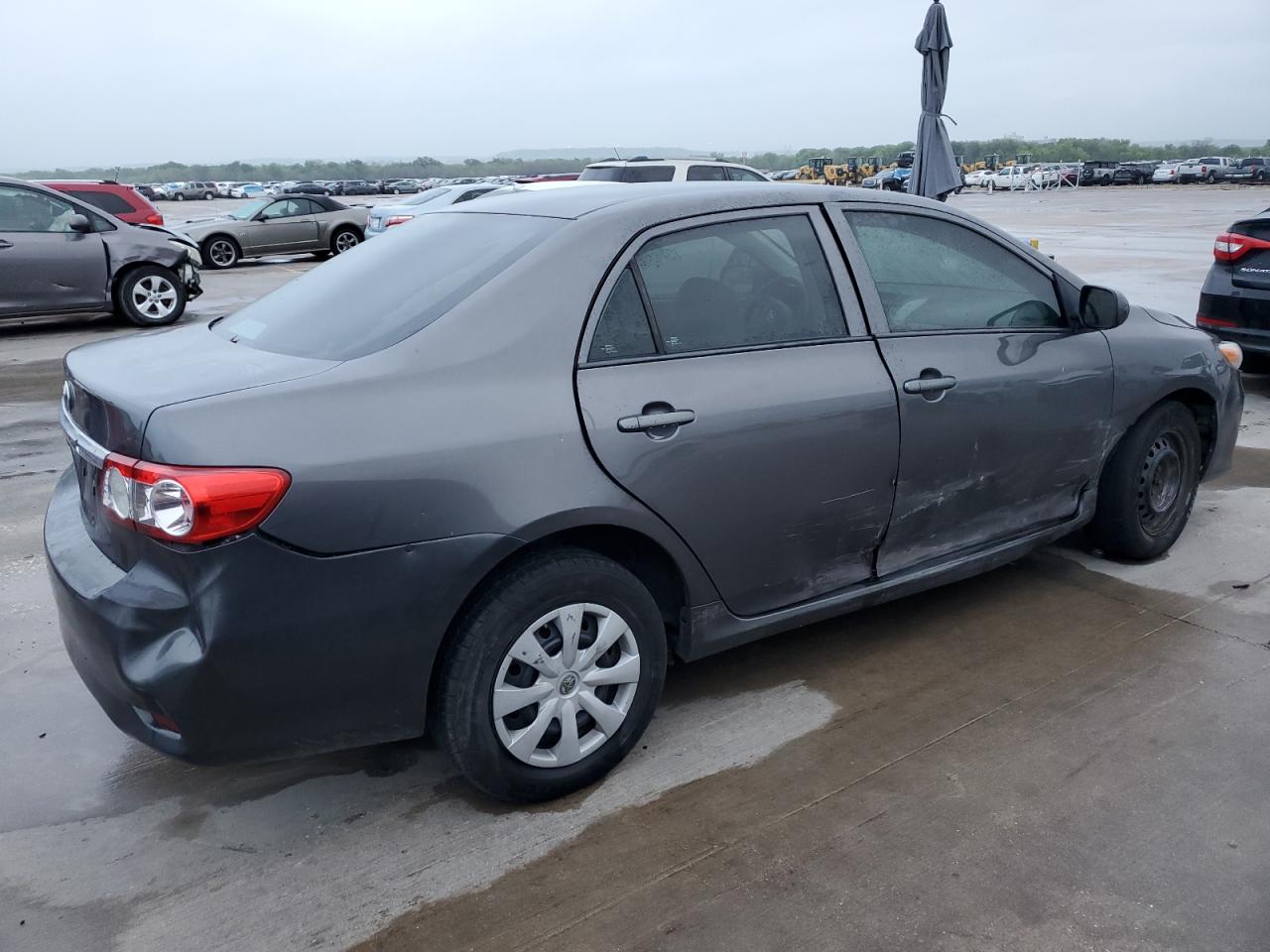 2013 Toyota Corolla Base vin: 5YFBU4EE6DP176992