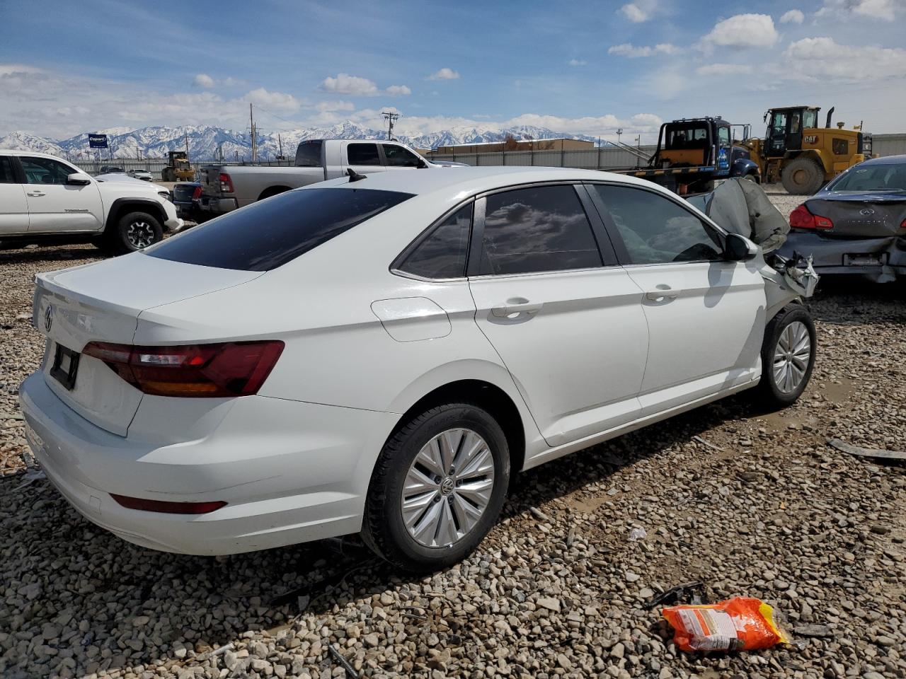 2019 Volkswagen Jetta S vin: 3VWC57BU6KM122138