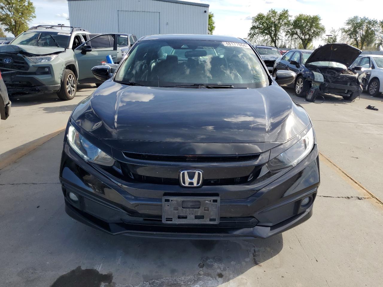 2HGFC2F83KH585067 2019 Honda Civic Sport