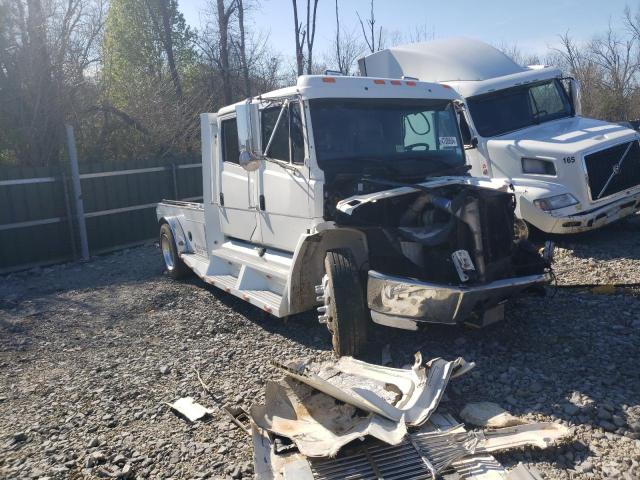 Lot #2505901379 2003 FREIGHTLINER SPORT CHAS salvage car