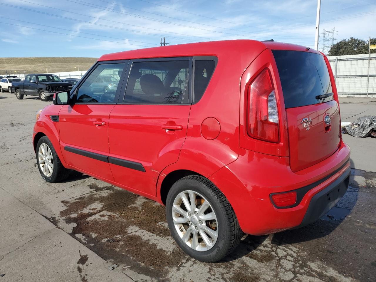 KNDJT2A66C7468255 2012 Kia Soul +