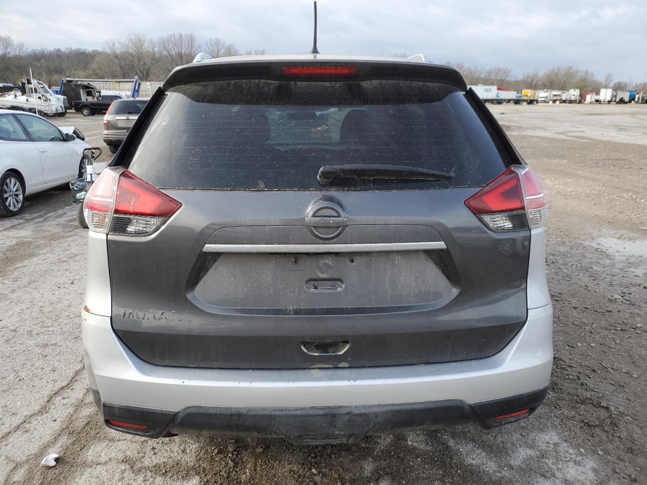 Lot #2429252671 2016 NISSAN ROGUE S