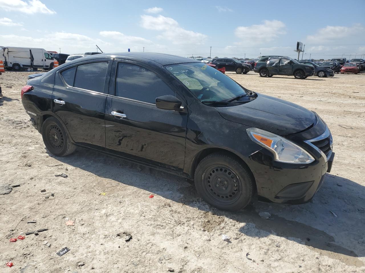3N1CN7APXKL835082 NISSAN VERSA 2019