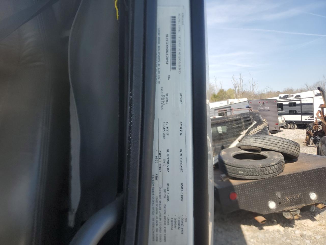 4V4NC9TH9KN216216 2019 Volvo Vn Vnl