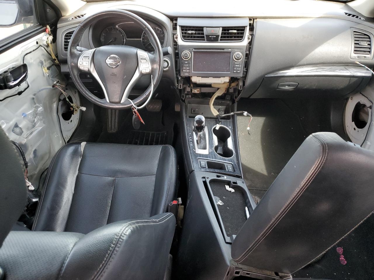 1N4AL3AP1GC230685 2016 Nissan Altima 2.5