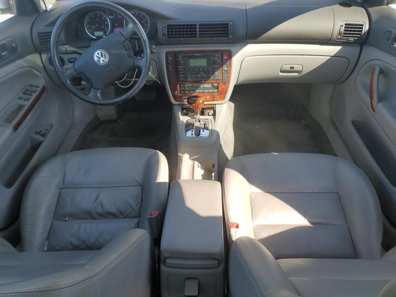 WVWTH63B83P053062 2003 Volkswagen Passat Glx 4Motion