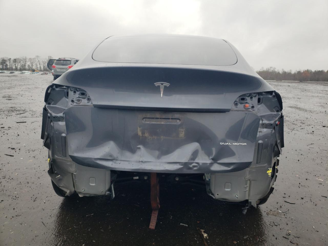 7SAYGDEE3PF620575 2023 Tesla Model Y