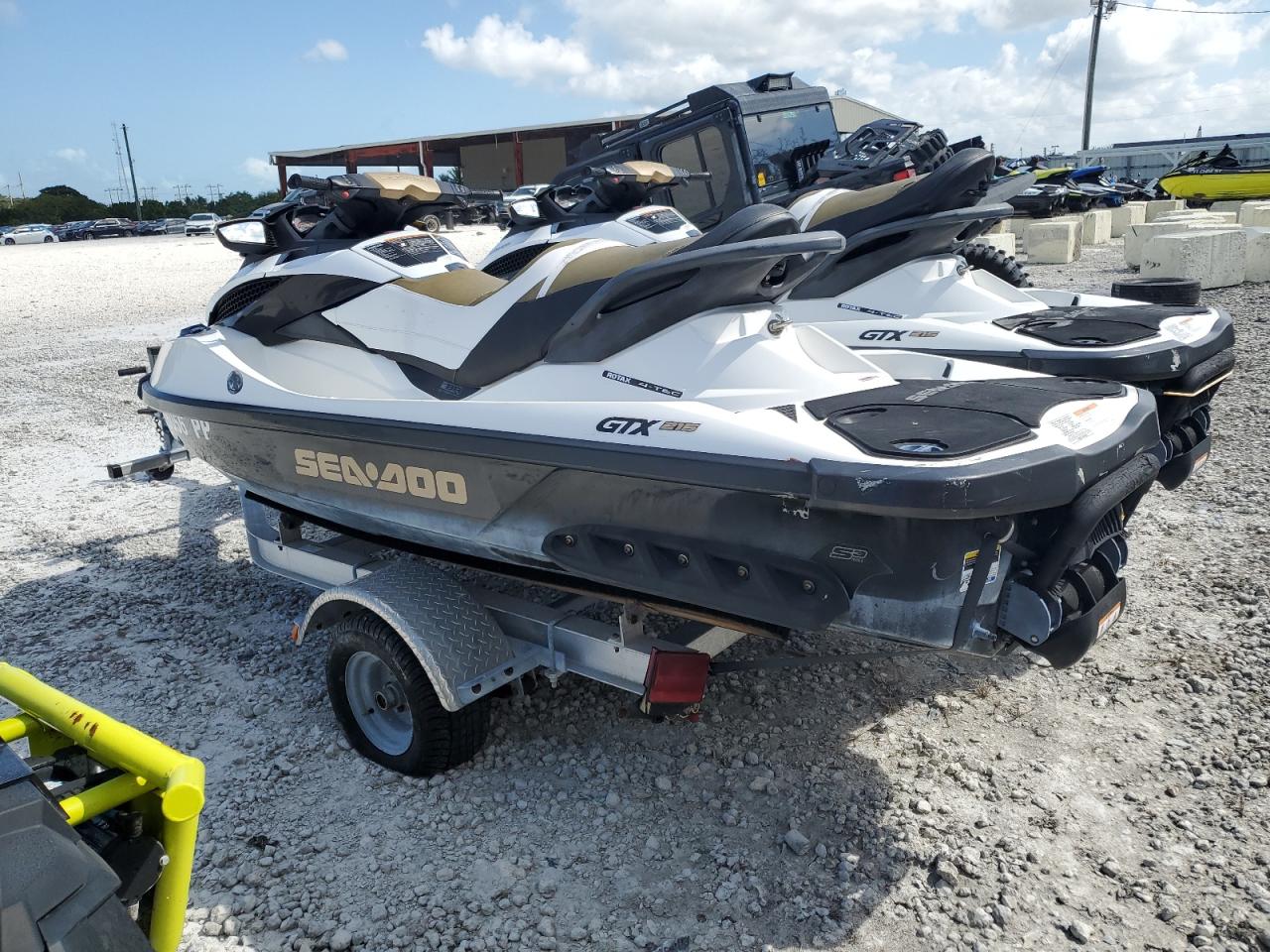 TDV13953F313 2013 Sead Jet Ski