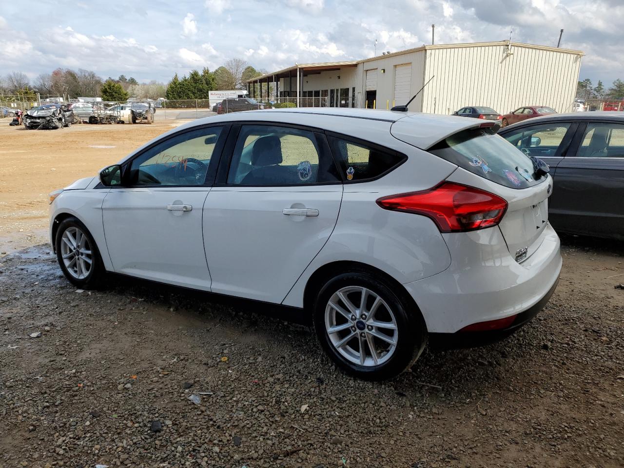 1FADP3K29HL217625 2017 Ford Focus Se