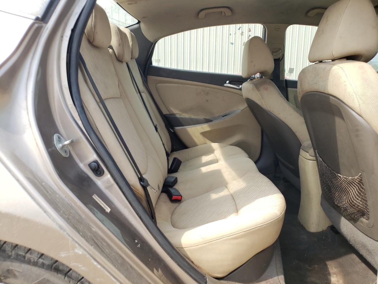 KMHCU4AEXDU353701 2013 Hyundai Accent Gls