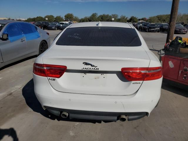 SAJAD4BG7HA969022 2017 JAGUAR XE-5