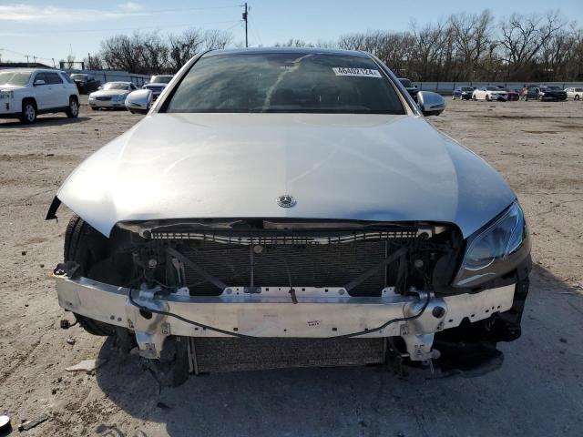 2019 MERCEDES-BENZ E 300 4MAT - WDDZF4KB5KA634094