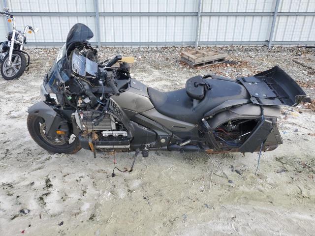2015 HONDA GL1800 B JH2SC6842FK200540