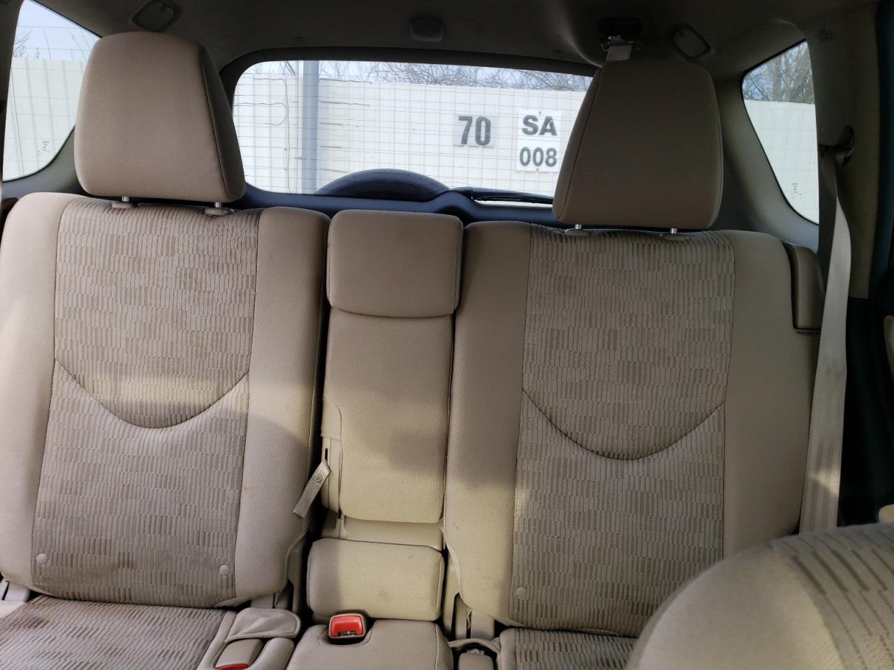 2T3ZF4DV3BW097017 2011 Toyota Rav4