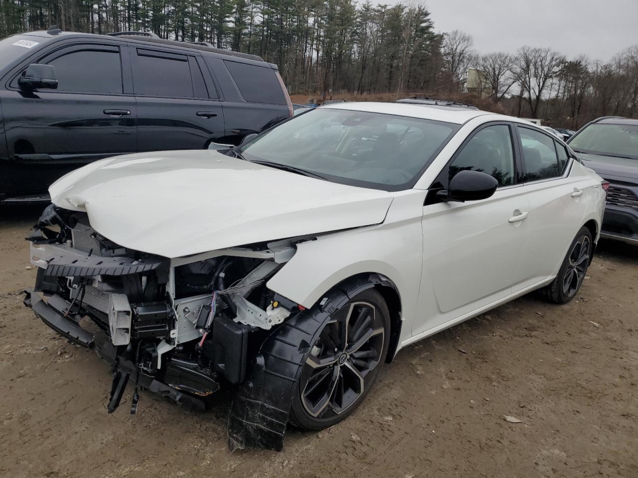 Lot #2473591382 2023 NISSAN ALTIMA SR