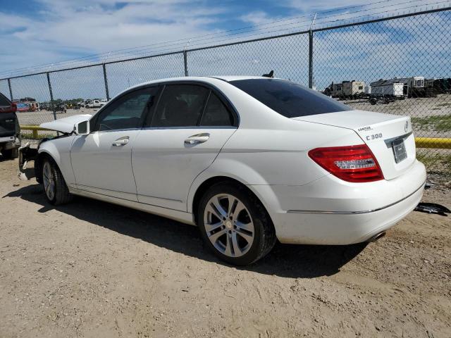 VIN WDDGF8AB4DR264020 2013 Mercedes-Benz C-Class, 3... no.2