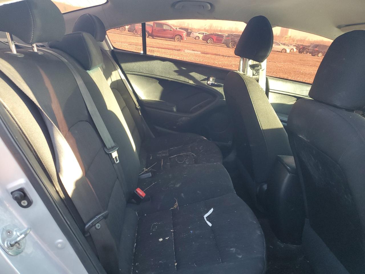 KNAFK4A6XG5607967 2016 Kia Forte Lx