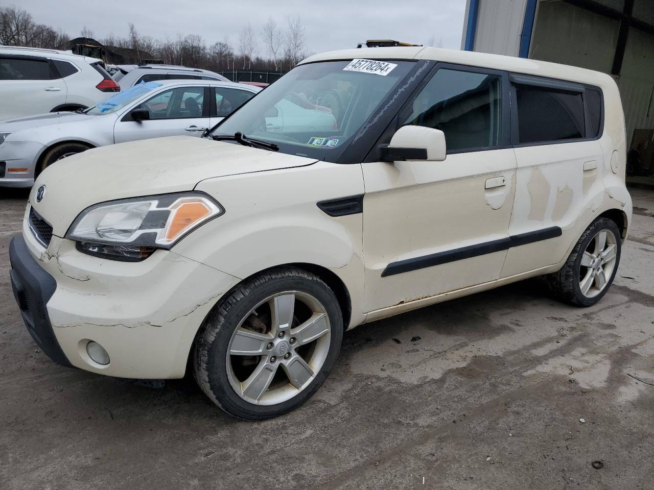 KNDJT2A28A7048829 2010 Kia Soul +