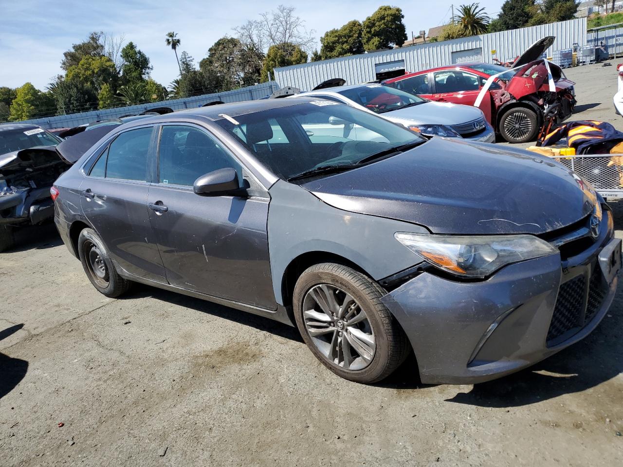 4T1BF1FK3HU285427 2017 Toyota Camry Le