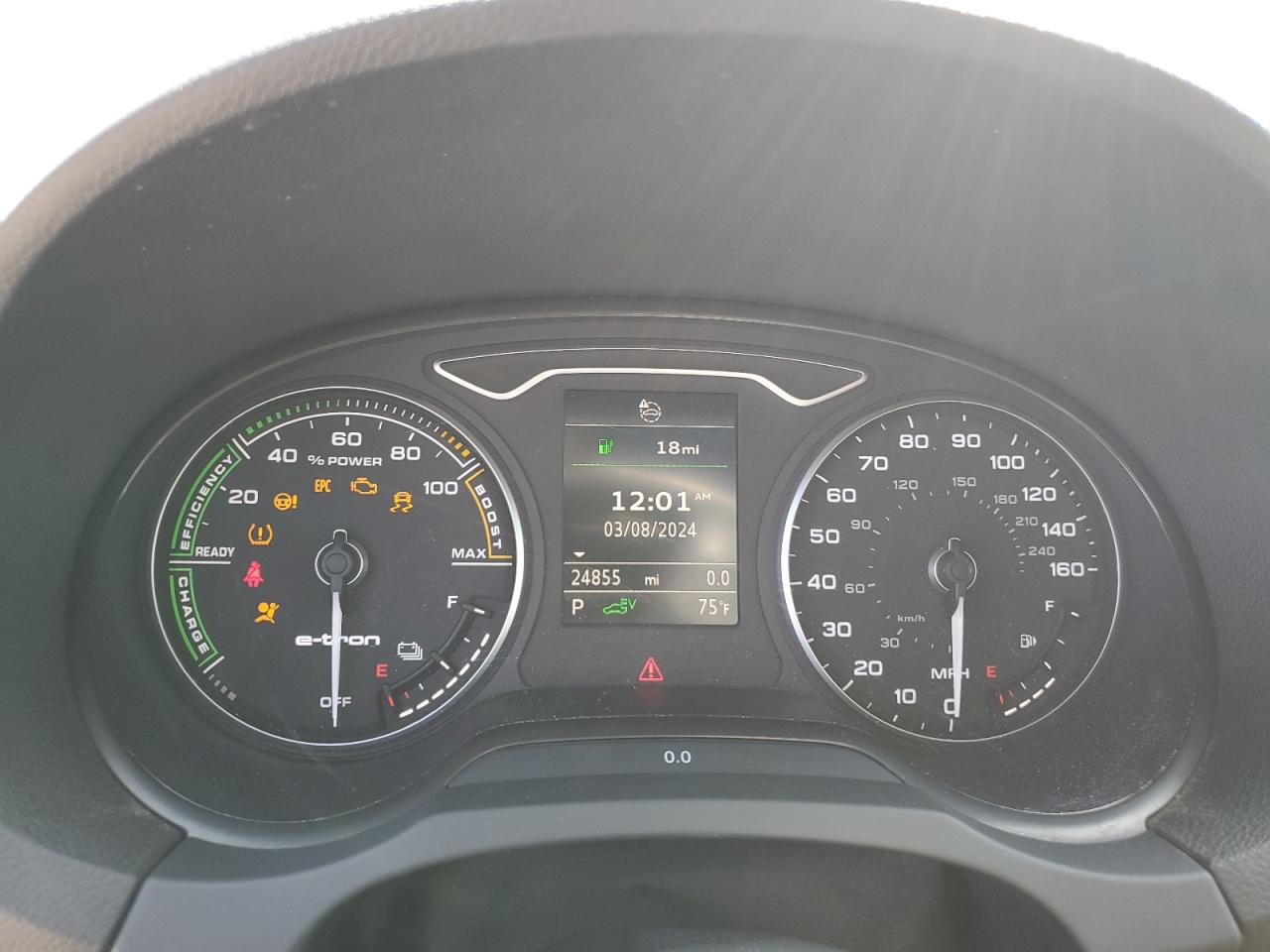 Фото: WAUUPBFF1JA100024 - 9