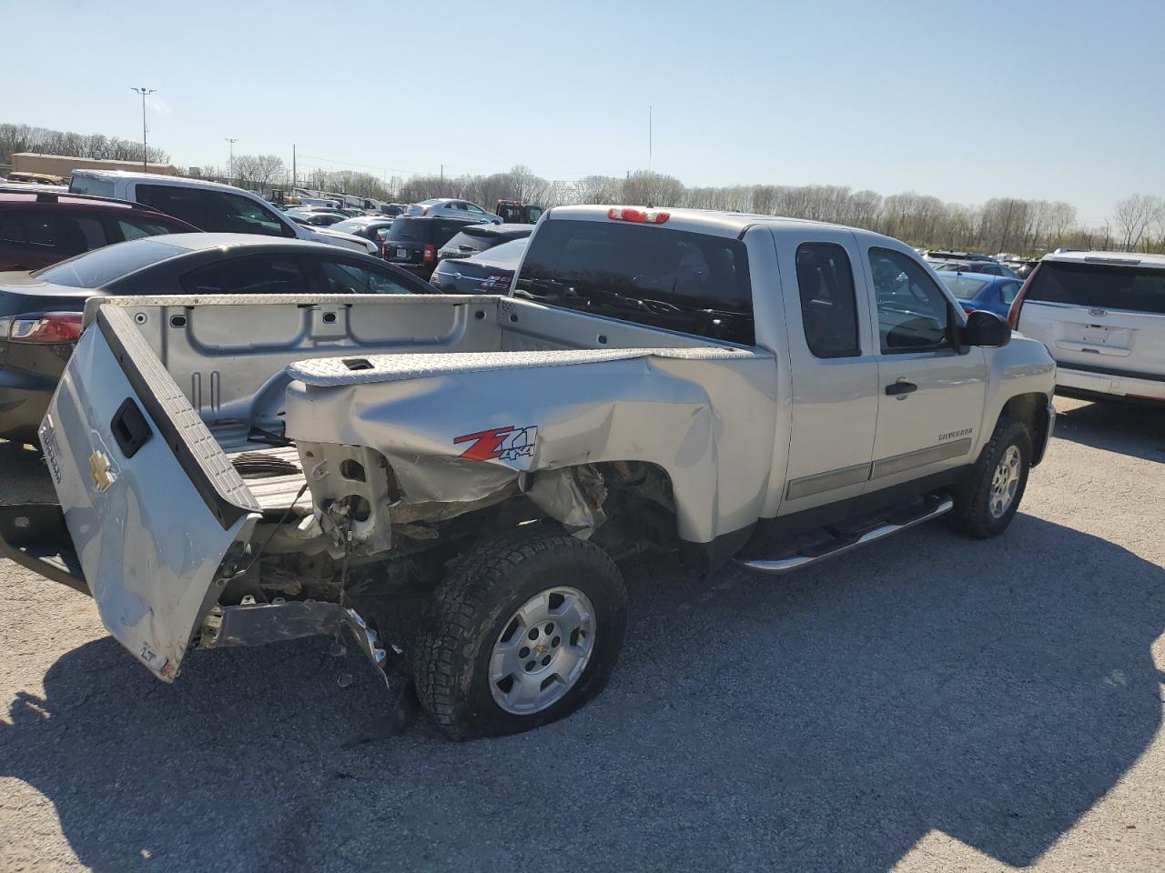 1GCRKSE33BZ335753 2011 Chevrolet Silverado K1500 Lt