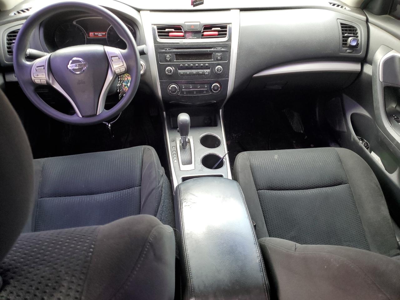 2015 Nissan Altima 2.5 vin: 1N4AL3AP2FC299660