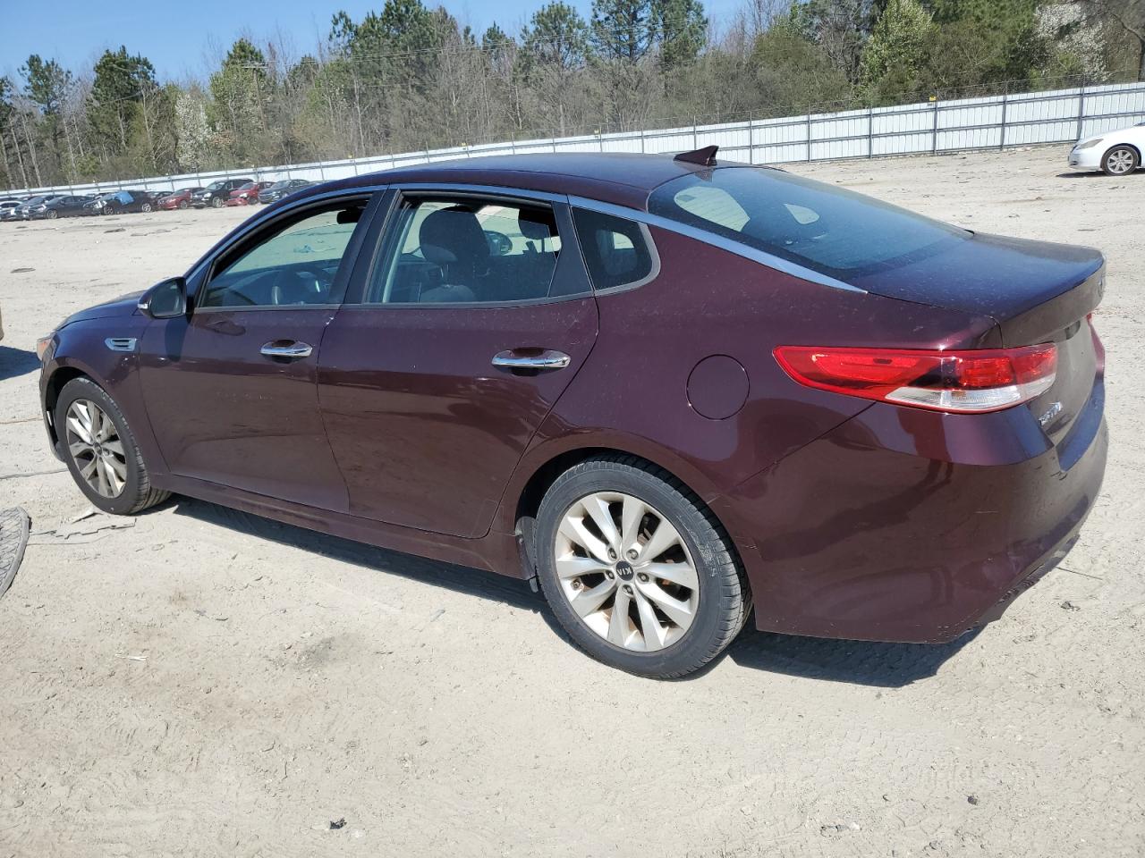 5XXGT4L34GG008307 2016 Kia Optima Lx