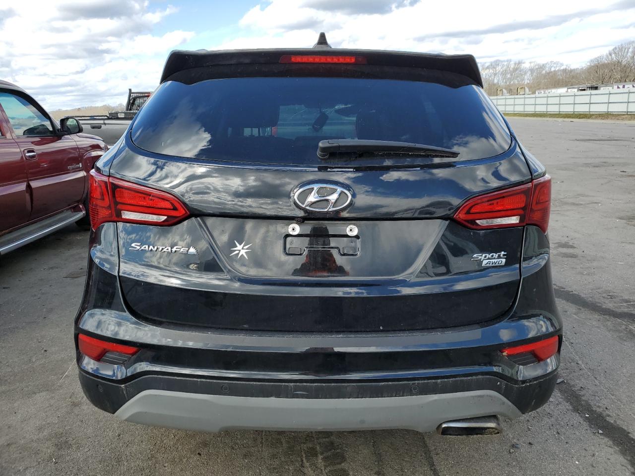 5NMZUDLB6JH103151 2018 Hyundai Santa Fe Sport