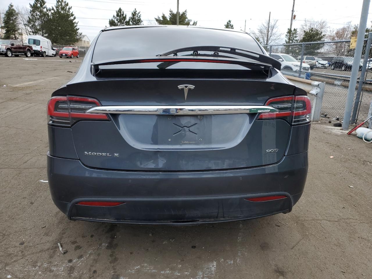 5YJXCDE23HF050105 2017 Tesla Model X