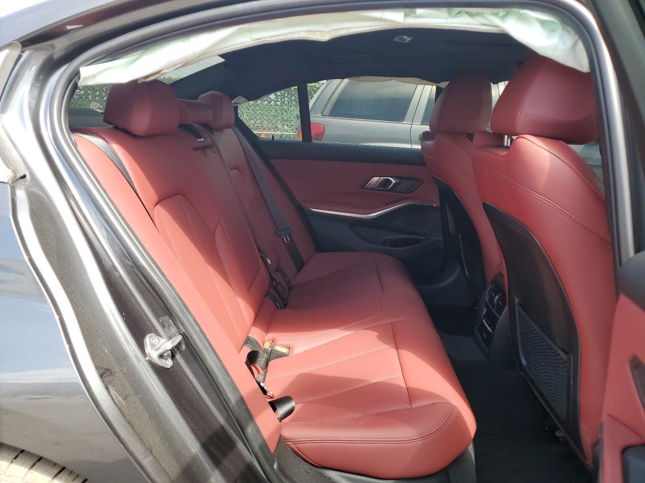 3MW5R1J01N8C48932 2022 BMW 330I