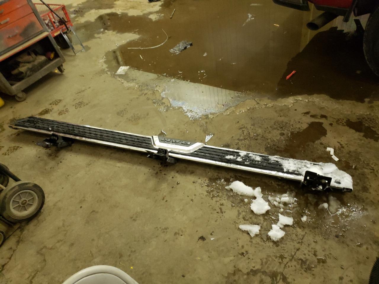 3C63R3DJ8RG198138 2024 Ram 3500 Big Horn