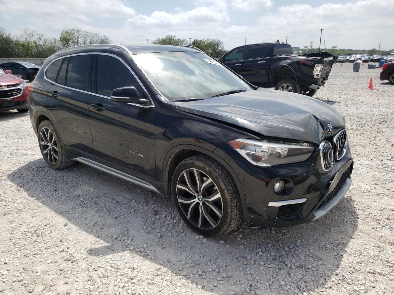 WBXHU7C39H5H37692 2017 BMW X1 Sdrive28I