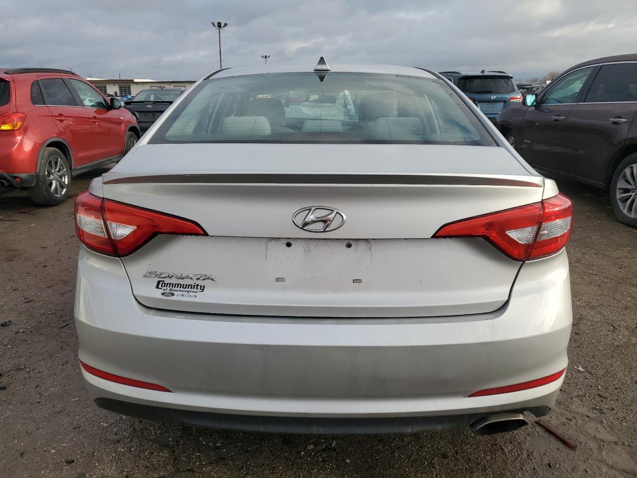 5NPE24AF3FH118677 2015 Hyundai Sonata Se