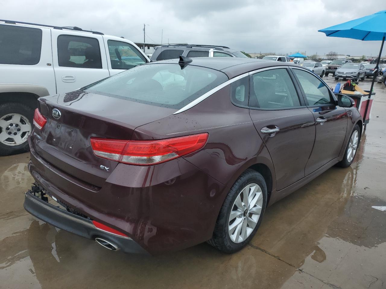 5XXGU4L39JG234394 2018 Kia Optima Ex