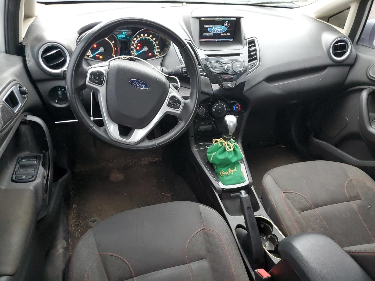 3FADP4BJXEM123230 2014 Ford Fiesta Se