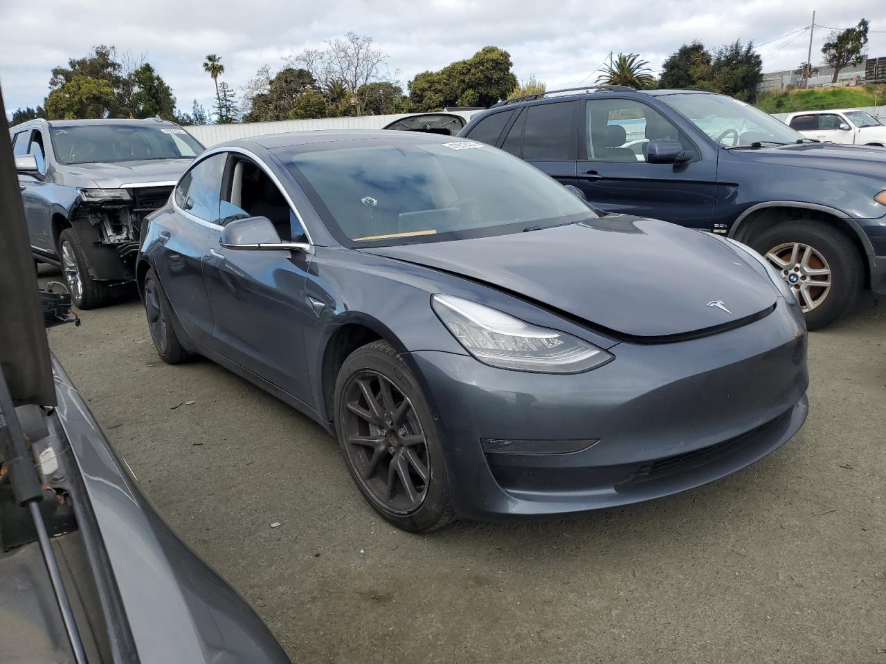 2020 Tesla Model 3 vin: 5YJ3E1EA2LF743397