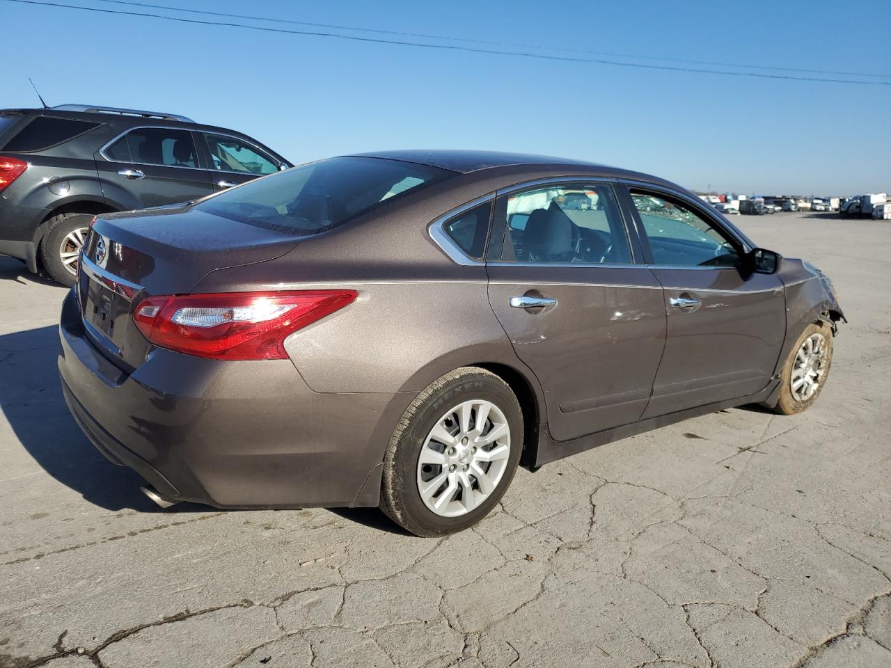 1N4AL3AP4HN323156 2017 Nissan Altima 2.5