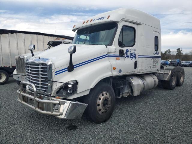 Lot #2407123808 2018 FREIGHTLINER CASCADIA 1 salvage car