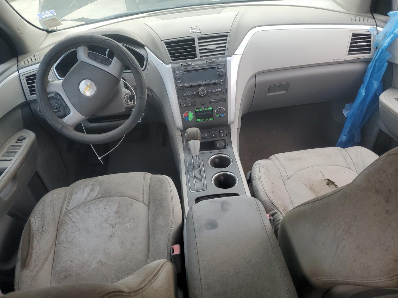 1GNKRJED2BJ210765 2011 Chevrolet Traverse Lt