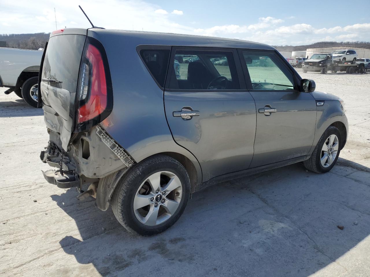 KNDJN2A26H7466939 2017 Kia Soul