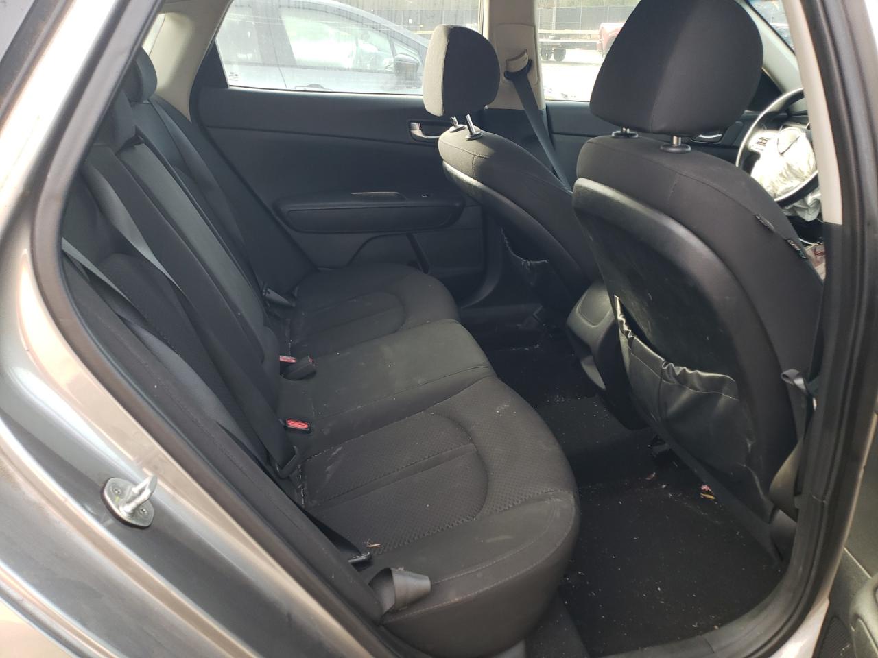 5XXGT4L33GG082463 2016 Kia Optima Lx