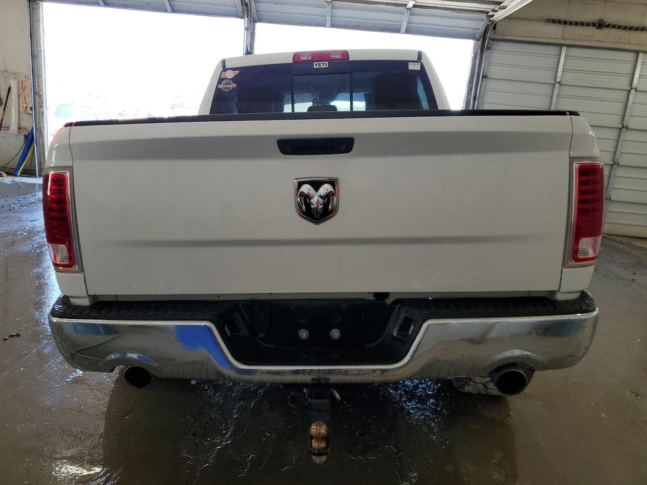 2017 Ram 1500 Laramie vin: 1C6RR7NTXHS777544