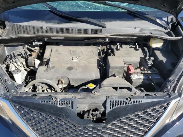 2016 TOYOTA SIENNA SE 5TDXK3DC5GS747647