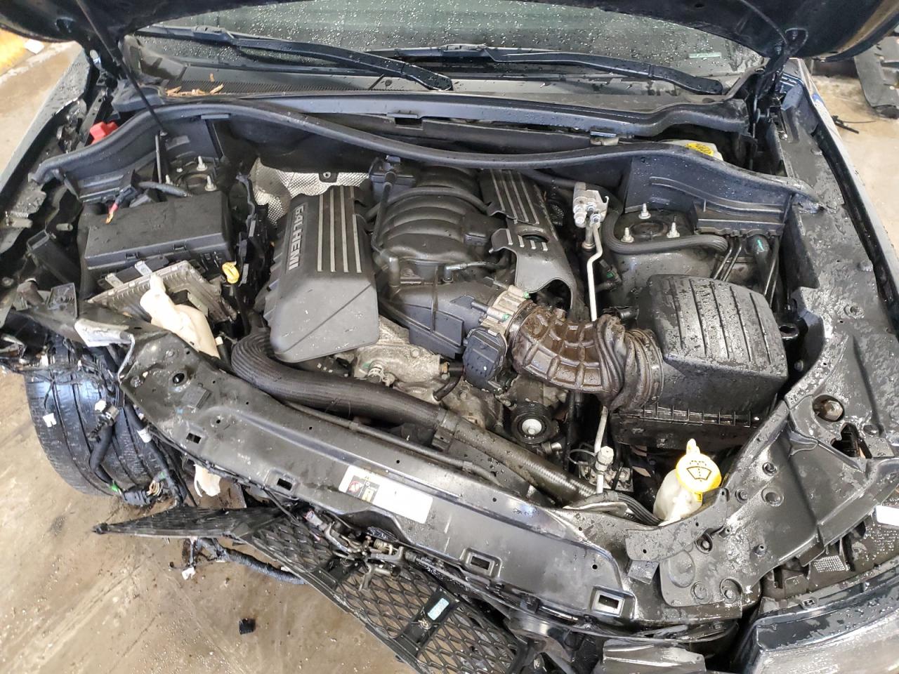 1C4RJFDJ8JC364032 2018 Jeep Grand Cherokee Srt-8