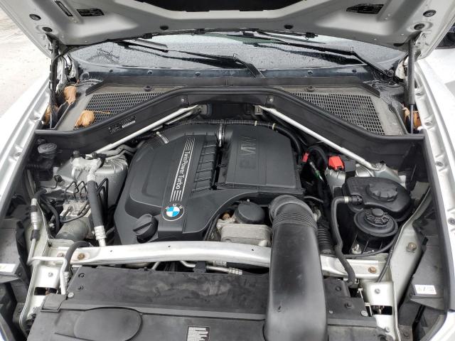 Паркетники BMW X5 2013 Серебристый