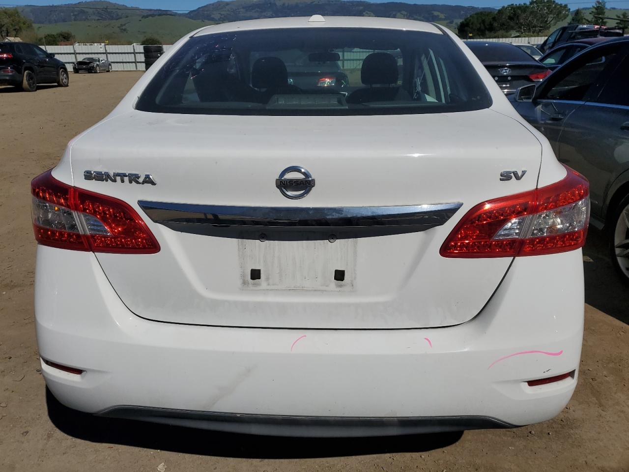 2015 Nissan Sentra S vin: 3N1AB7AP3FY250174