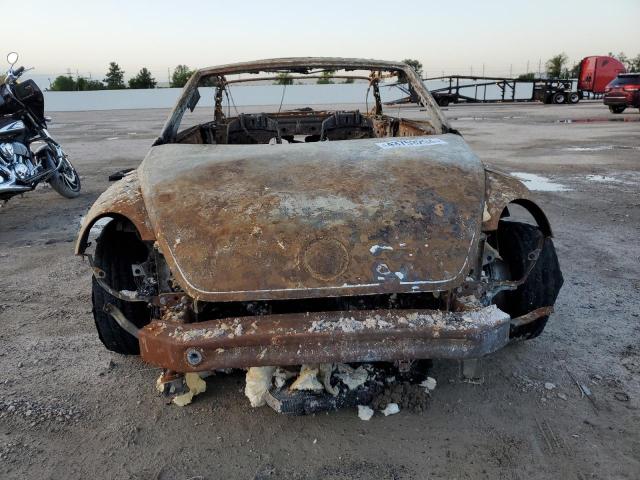 2017 VOLKSWAGEN BEETLE S/S - 3VW517AT5HM819984