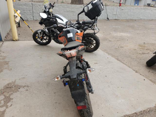 2023 KTM 200 DUKE MD2JPC404PC019357