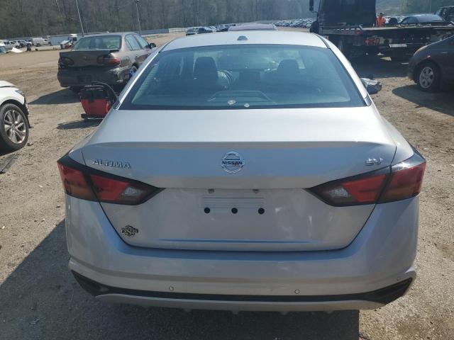 1N4BL4DV3NN318689 Nissan Altima SV 6